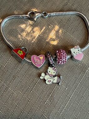 Hello Kitty vintage charm bracelet